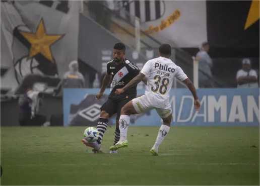 VÍDEO: Santos goleia o Vasco em jogo marcado por provocações e expulsões na  Série A