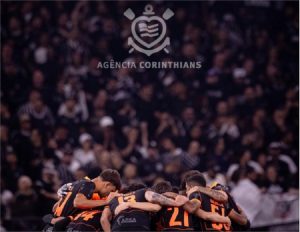 Corinthians vence o Atlético Mineiro com golaço e vê Z4 mais longe