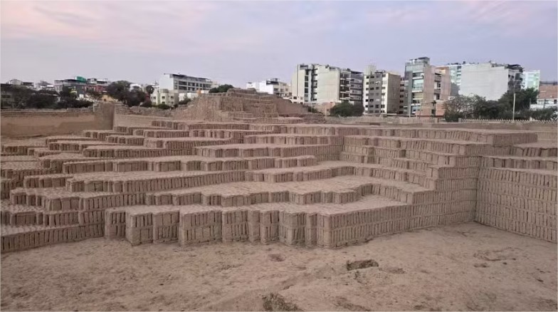Sítio arqueológico de 1,6 mil anos quase foi engolido por casas e pista de motocross no Peru