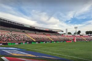 Com público baixo na Série B, Botafogo-SP faz promoção de ingressos para jogo contra o Cuiabá